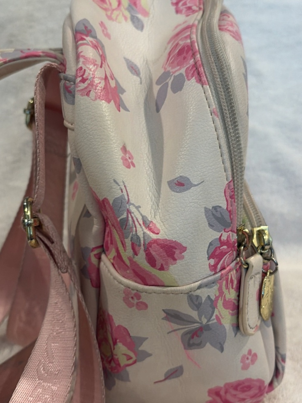 Betsey Johnson luv Betsey backpack